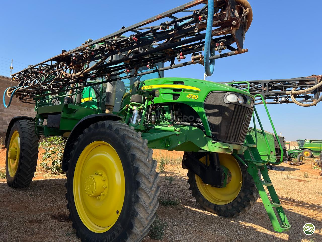 PULVERIZADOR JOHN DEERE JOHN DEERE 4730 Tração 4x4 Usado Agro Máquinas Agrícolas RONDONOPOLIS MATO GROSSO MT